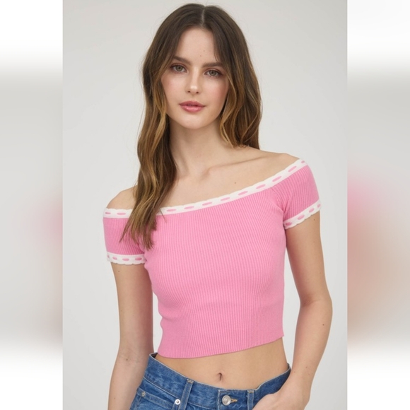 🆕🩷 Valentine's Day Bubblegum Pink Contrast Top - Picture 5 of 5